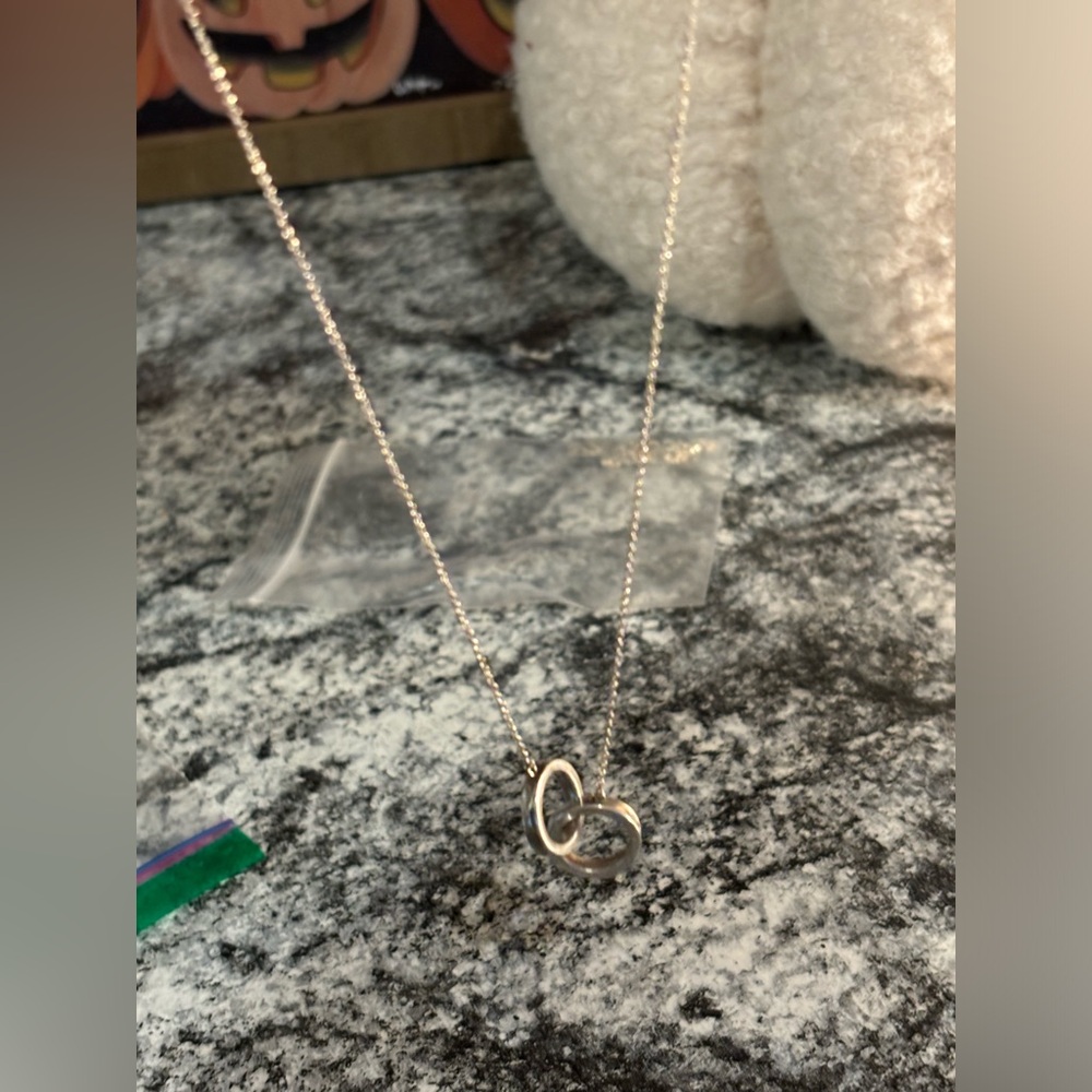 Tiffany & Co. Interlock sterling silver necklace - Picture 2 of 4